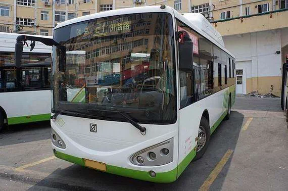 CNG Bus 6107Q6 — MAYLAN