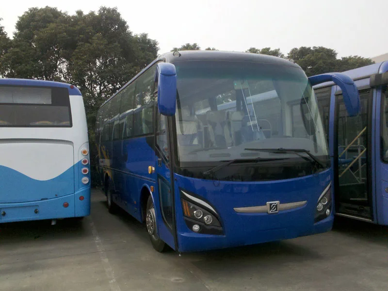 8M Coach 6860 — MAYLAN