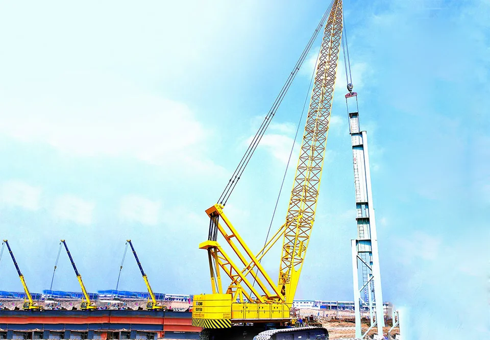 Crawler Crane QUY150 — MAYLAN