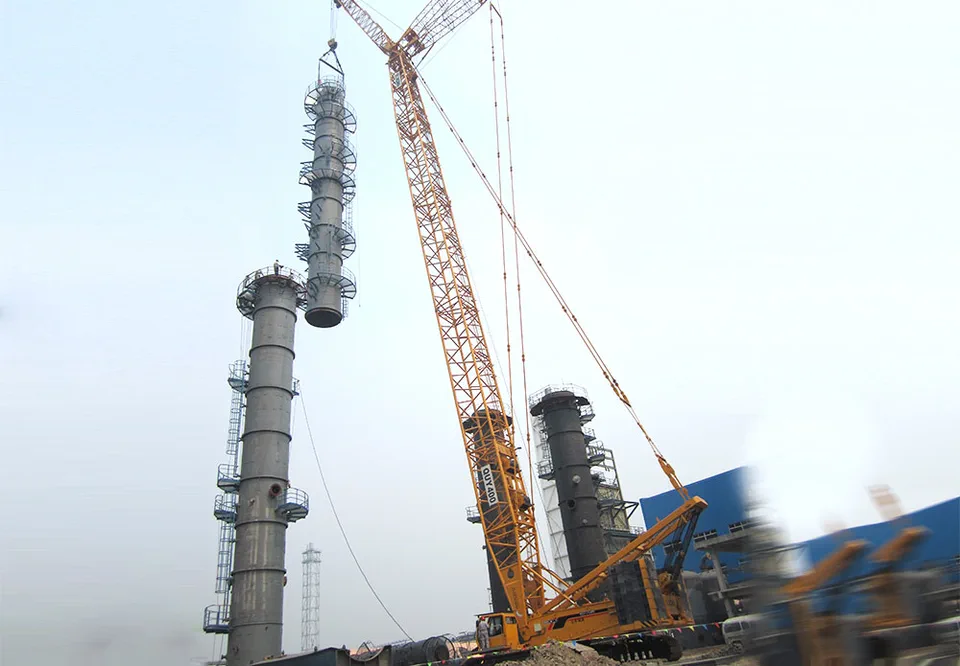 Crawler Crane QUY400 — MAYLAN