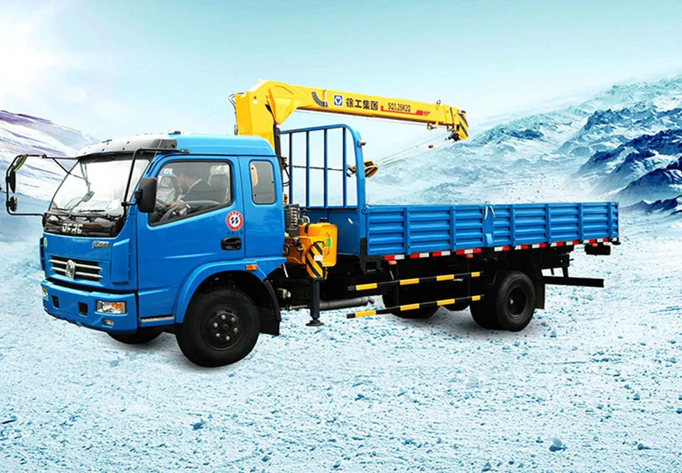 Truck-mounted crane with telescopic boom SQ3.2SK2Q — MAYLAN