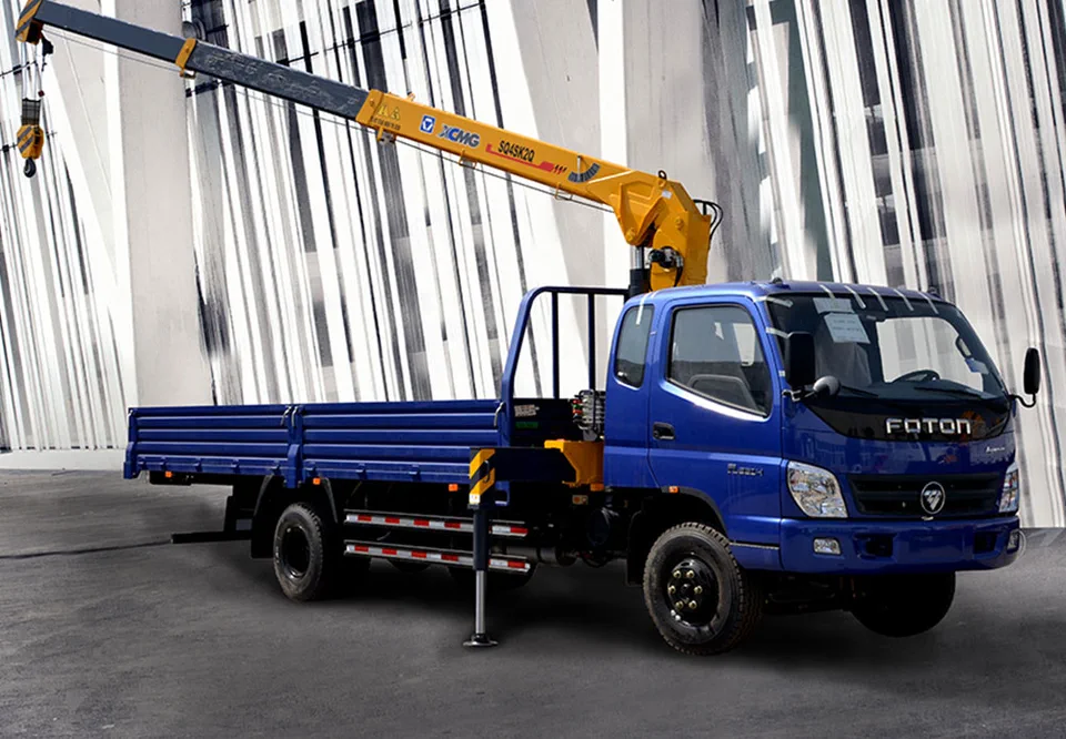 Truck-mounted crane with telescopic boom SQ4SK2Q — MAYLAN