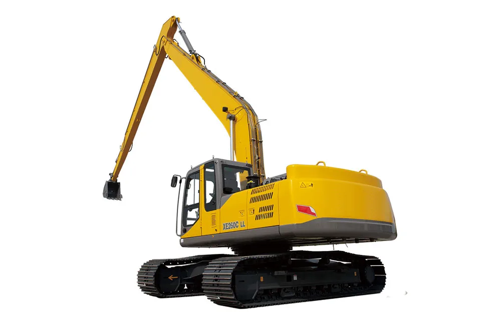 Medium excavator XE260CLL — MAYLAN