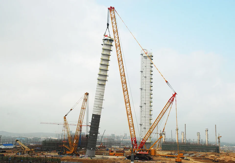 Crawler Crane XGC28000 — MAYLAN